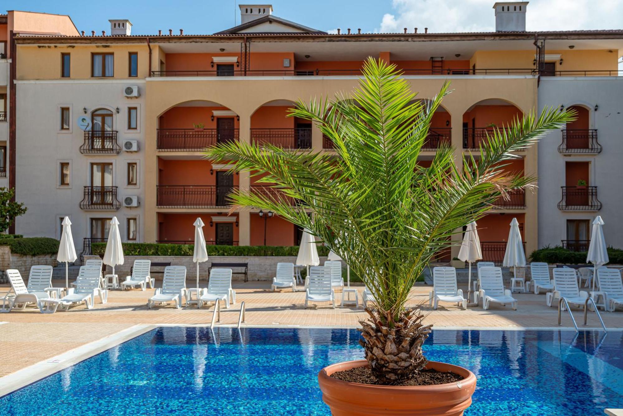 ابزور Galeria Holiday Apartments المظهر الخارجي الصورة